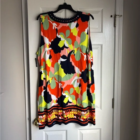 Crown & Ivy Colorful Floral Mini Dress - Picture 2 of 3